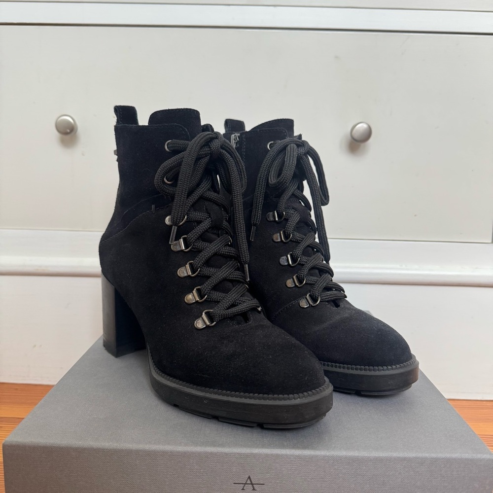 AQUATALIA Ihana Black Suede Weatherproof Combat High Heel Booties sz 7.5